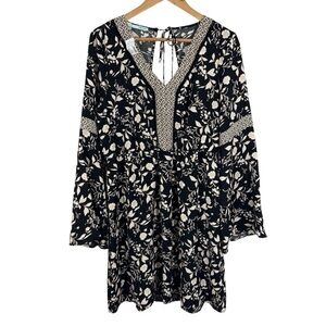 Maurices Dark Floral Bell Sleeve Dress Sz L Black Short Relaxed Flowy Boho NWT